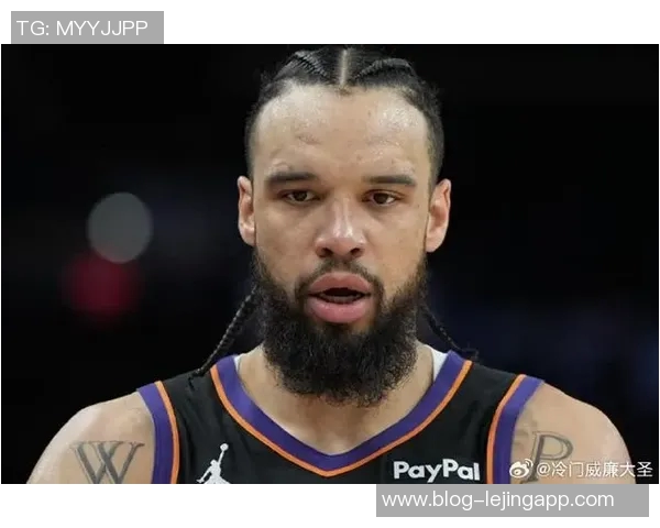 布克谈狄龙关键时刻表现称球队希望他持续带来积极能量